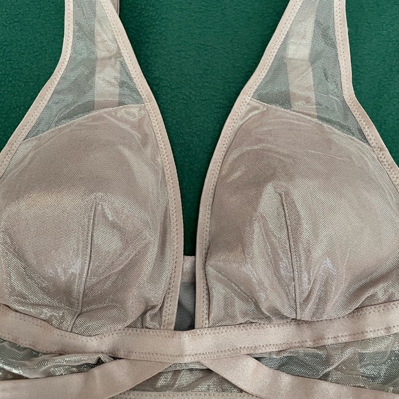 Victoria’s Secret Bralette - Picture 4 of 9